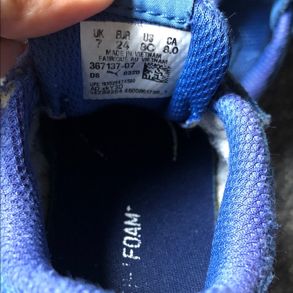 Puma Kids Blue Velcro Strap Sneakers - Picture 9 of 9